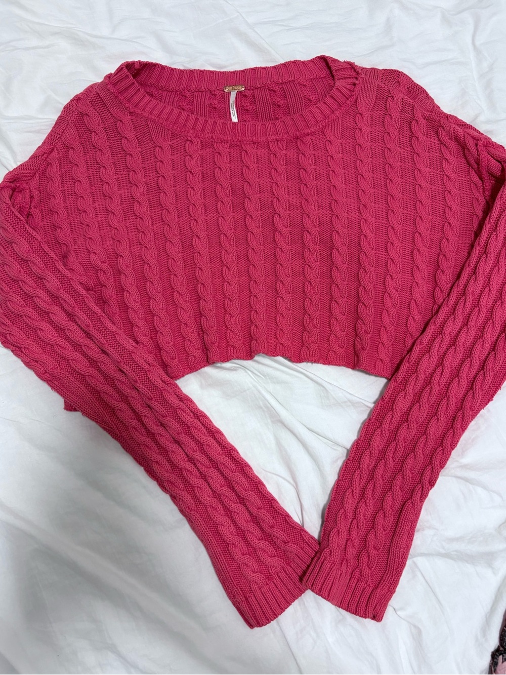 Free People Cropped Cable Knit Sweater in Fuchsia Pink